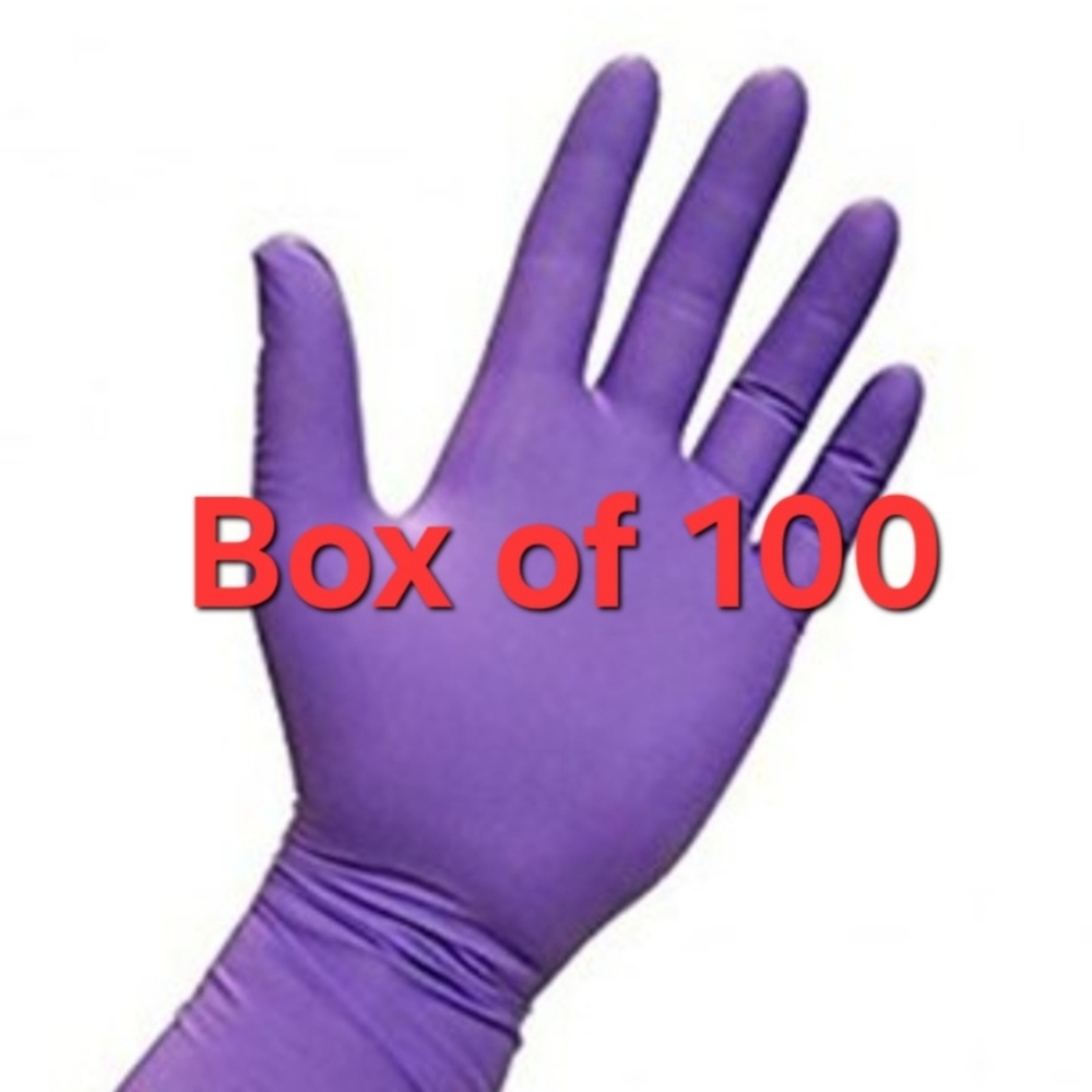 EXPIRED VWR Nitrile Gloves